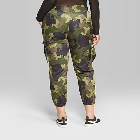 Wild Fable - Camo Print Cargo Pants - Picture 3 of 3